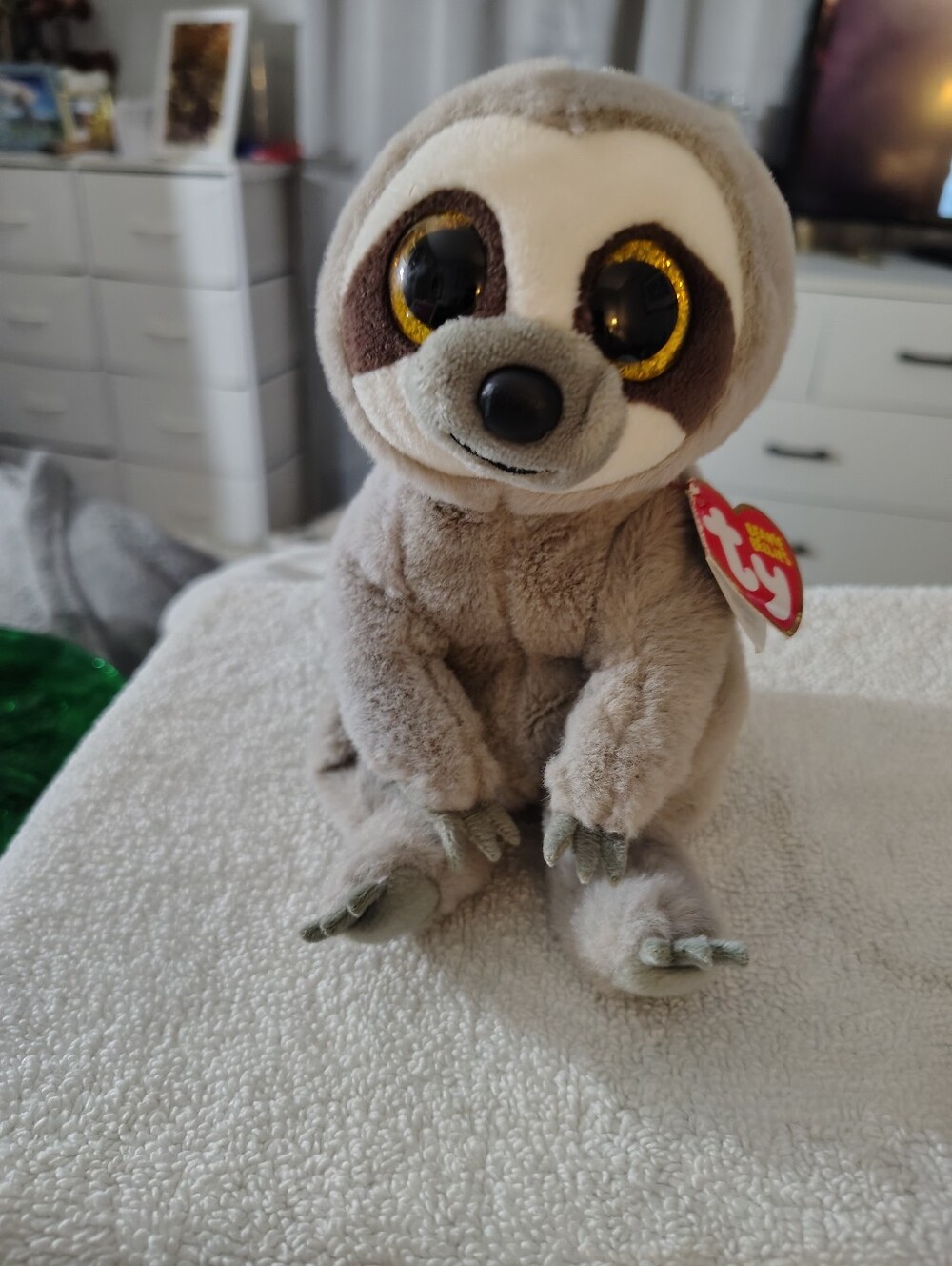 Ty Plush Sloth "Silas"Beanie with Sparkly Gold Eyes 2022